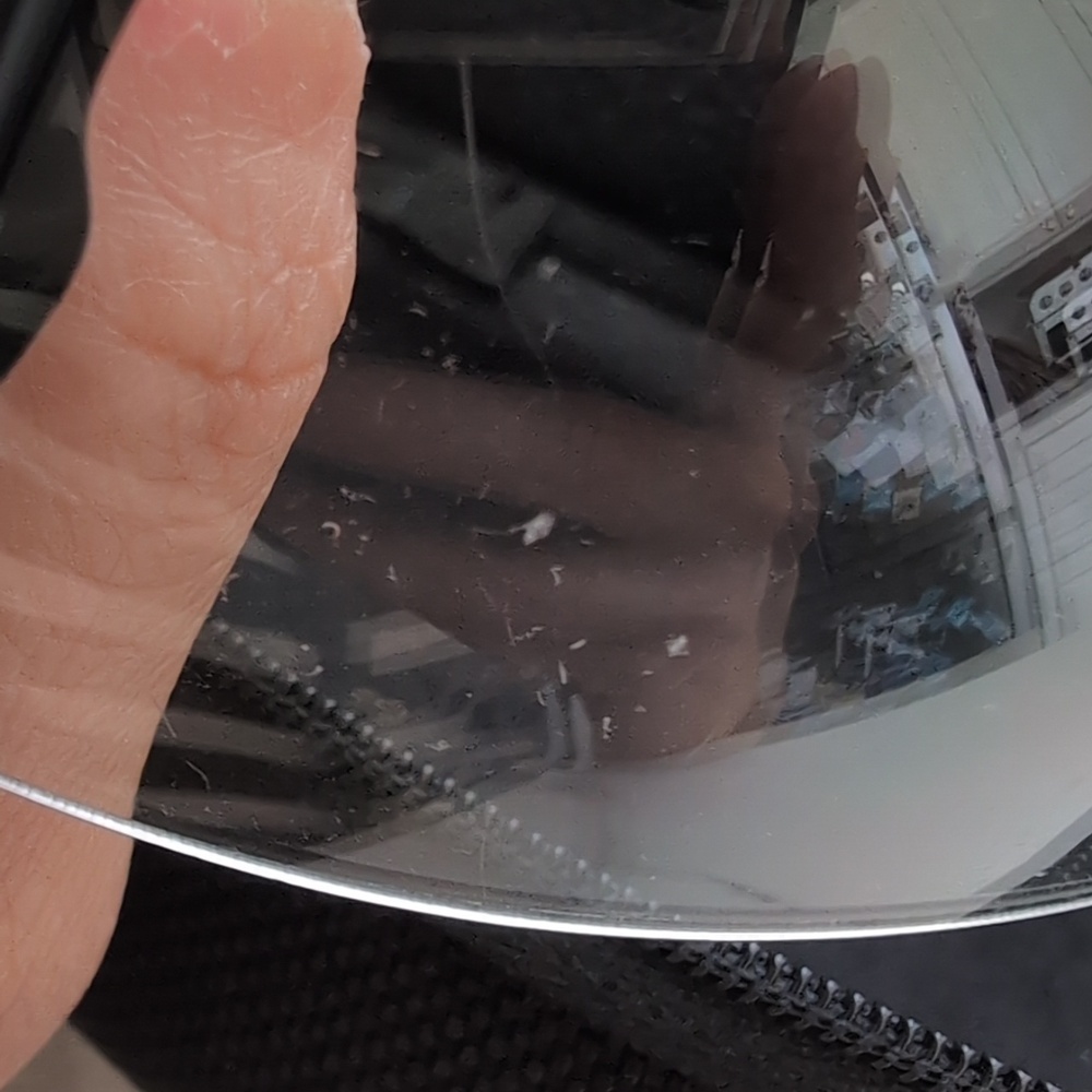 Tifosi Sunglasses With Alternate Lenses - Picture 8 of 9